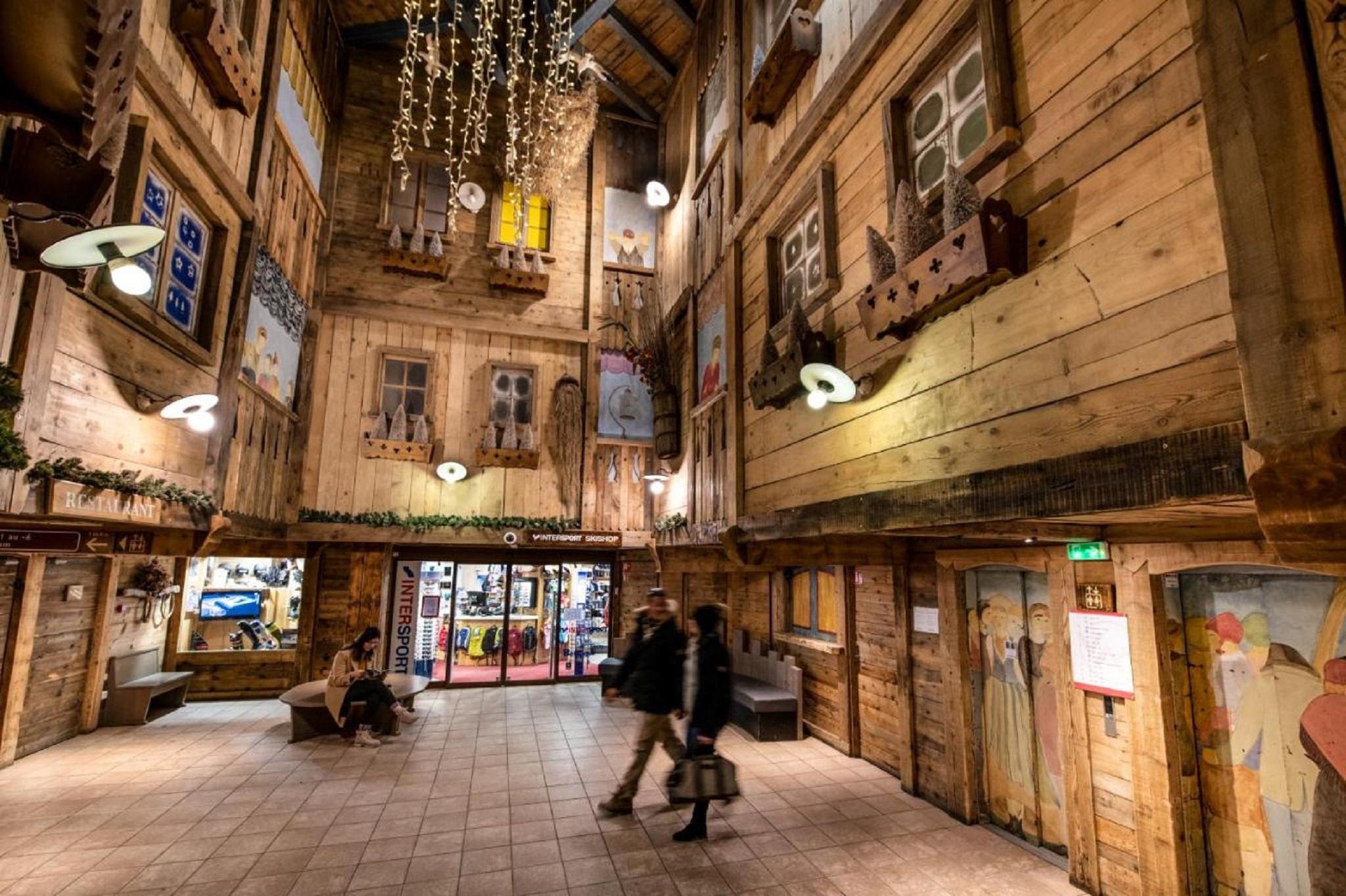Le Cheval Blanc - Village Montana Val Thorens Exterior photo