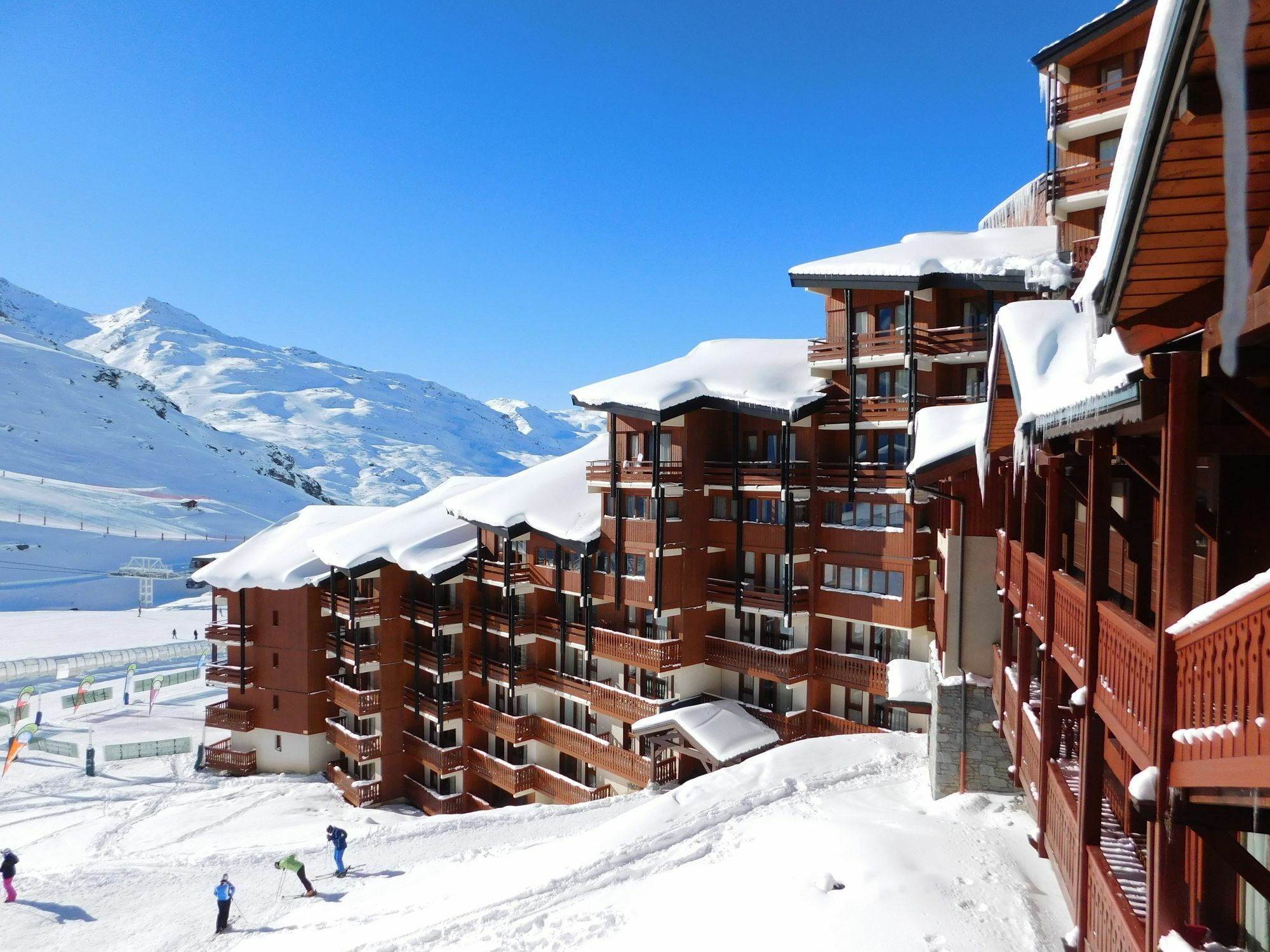 Le Cheval Blanc - Village Montana Val Thorens Exterior photo